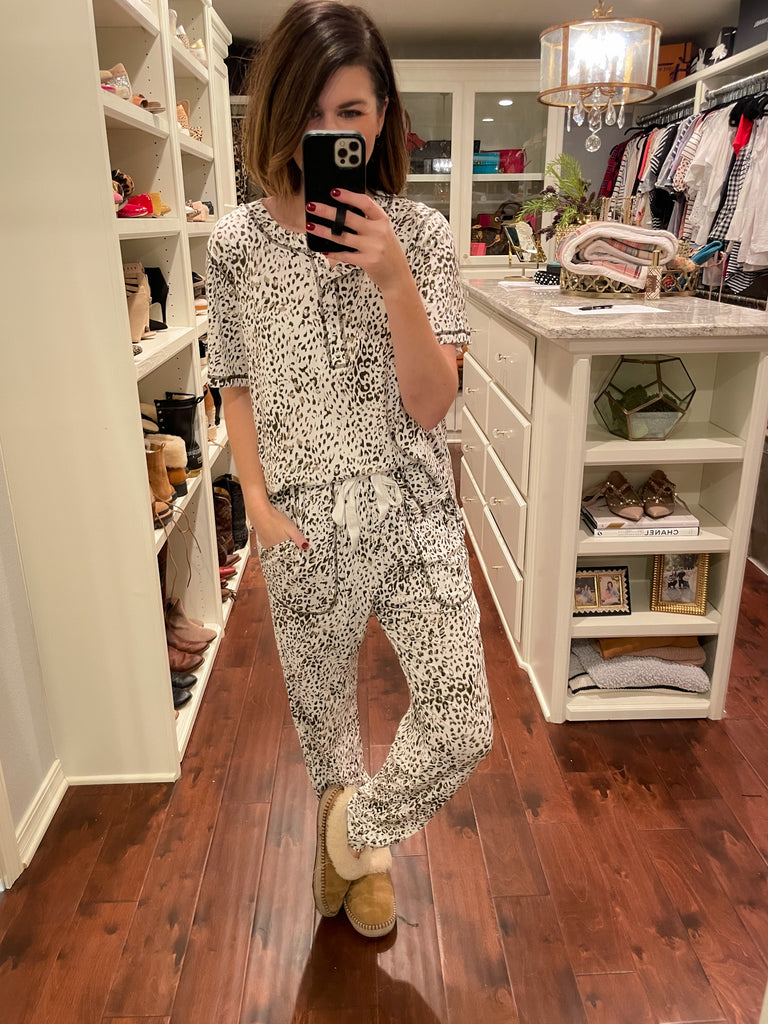 Cozy Living Tee in Off White