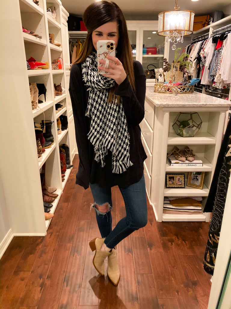 Classic Houndstooth Scarf *Final Sale*
