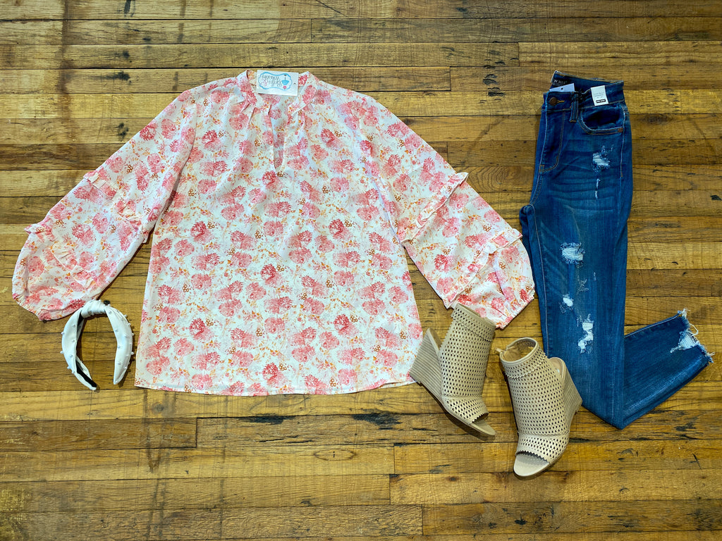 SALE! Danbury Floral Top in Ivory *Final Sale*