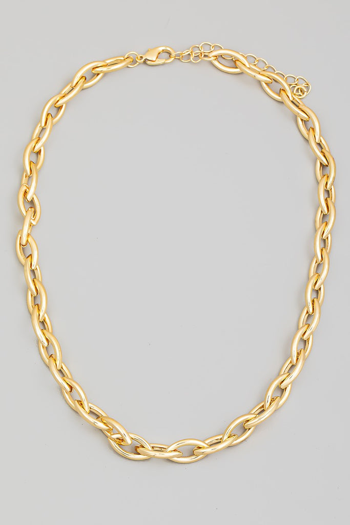 Pointed Oval Chain Link Necklace