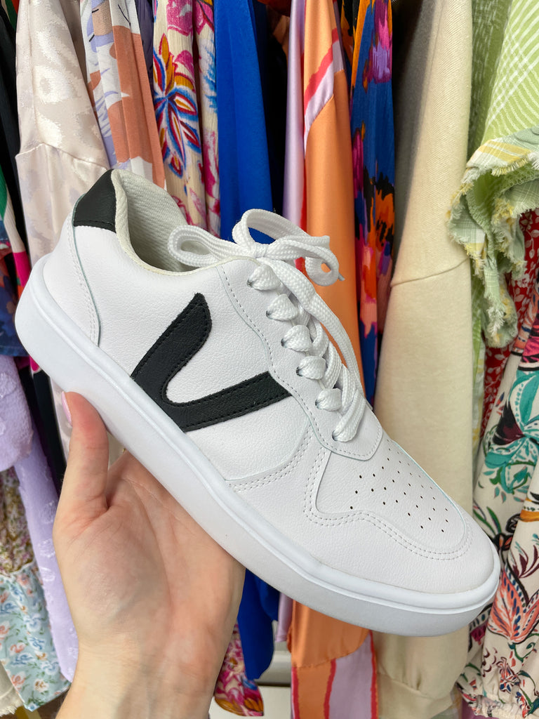 Best Foot Forward Sneakers in Black/White