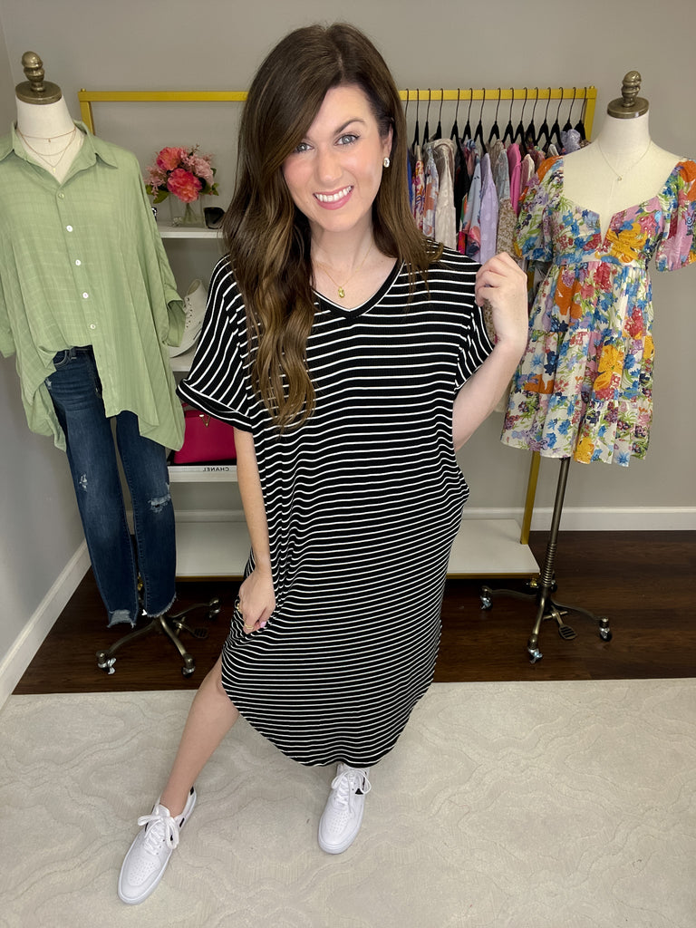 SALE! Keep it Simple Midi Dress