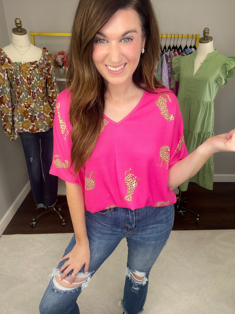 Ready to Pounce Tee in Fuchsia