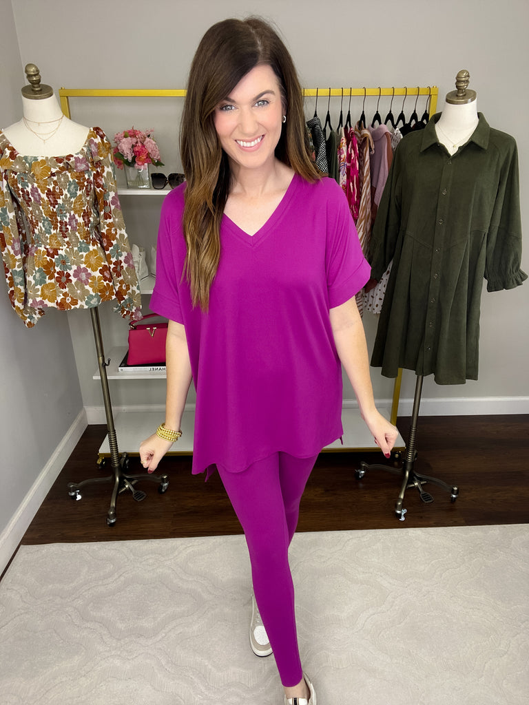 *BELLES & DOORBUSTER* To-Do Lists Can Wait V-Neck Set in Light Plum