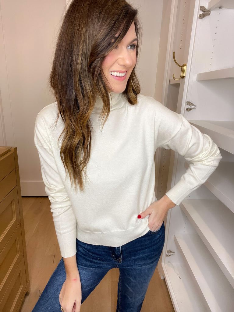 Oh-So-Perfect Turtleneck Sweater in Cream