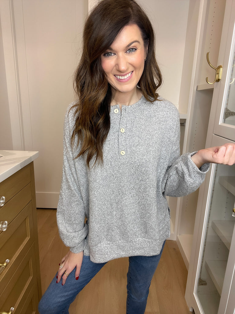 Effortless Ease Waffle Top in Heather Gray