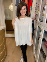 *BELLES & DOORBUSTER* What I Want Tunic in White *Final Sale*