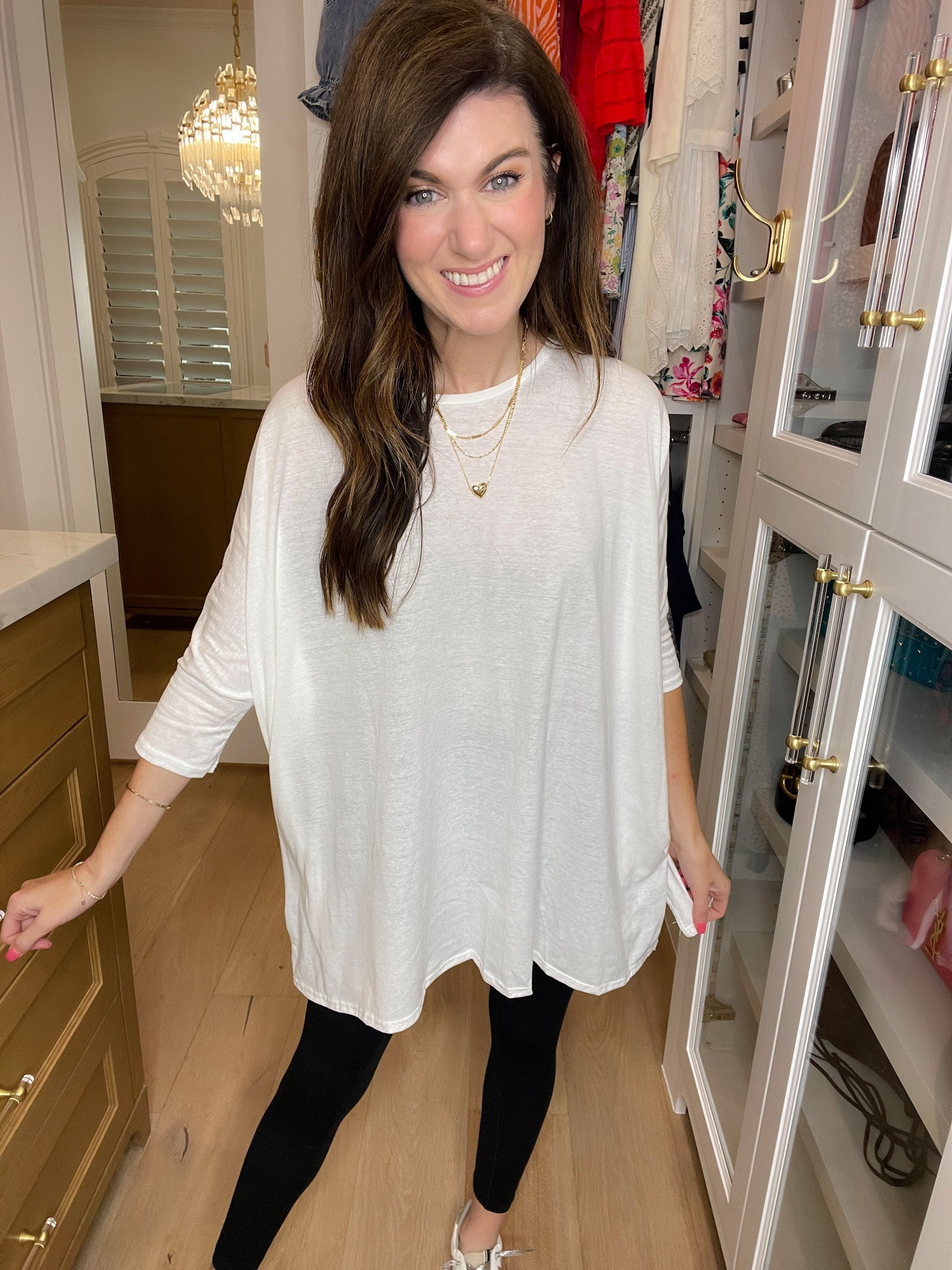 *BELLES & DOORBUSTER* What I Want Tunic in White *Final Sale*