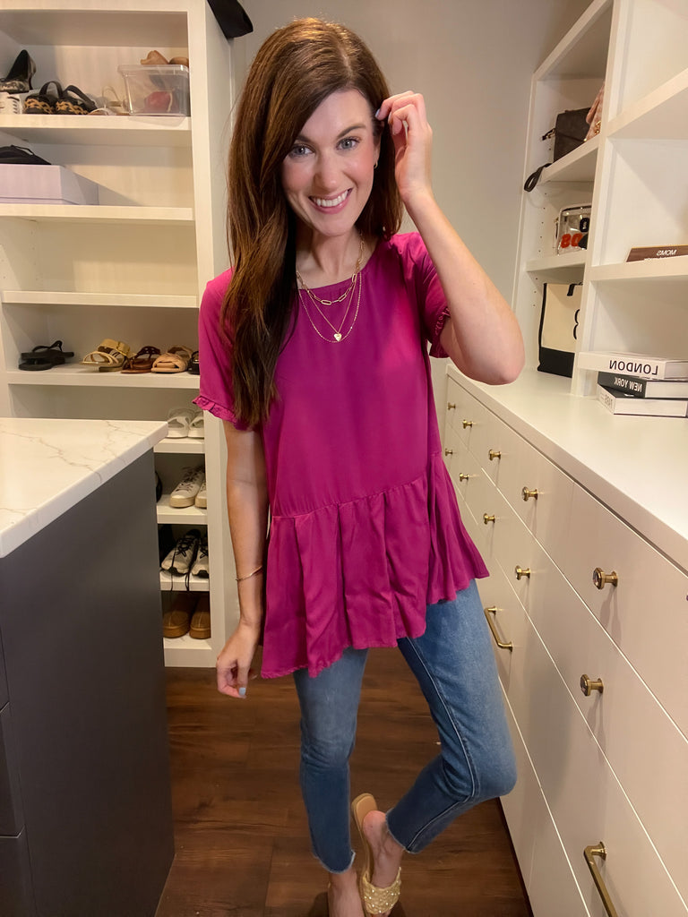 *BELLES & DOORBUSTER* Greta Button Back Peplum Top
