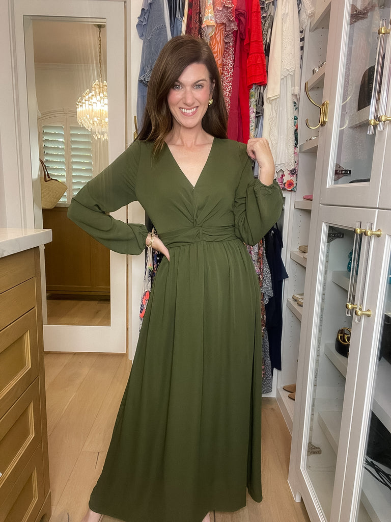 *BELLES & DOORBUSTER* Twist of Fate Maxi Dress in Olive