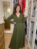 *BELLES & DOORBUSTER* Twist of Fate Maxi Dress in Olive