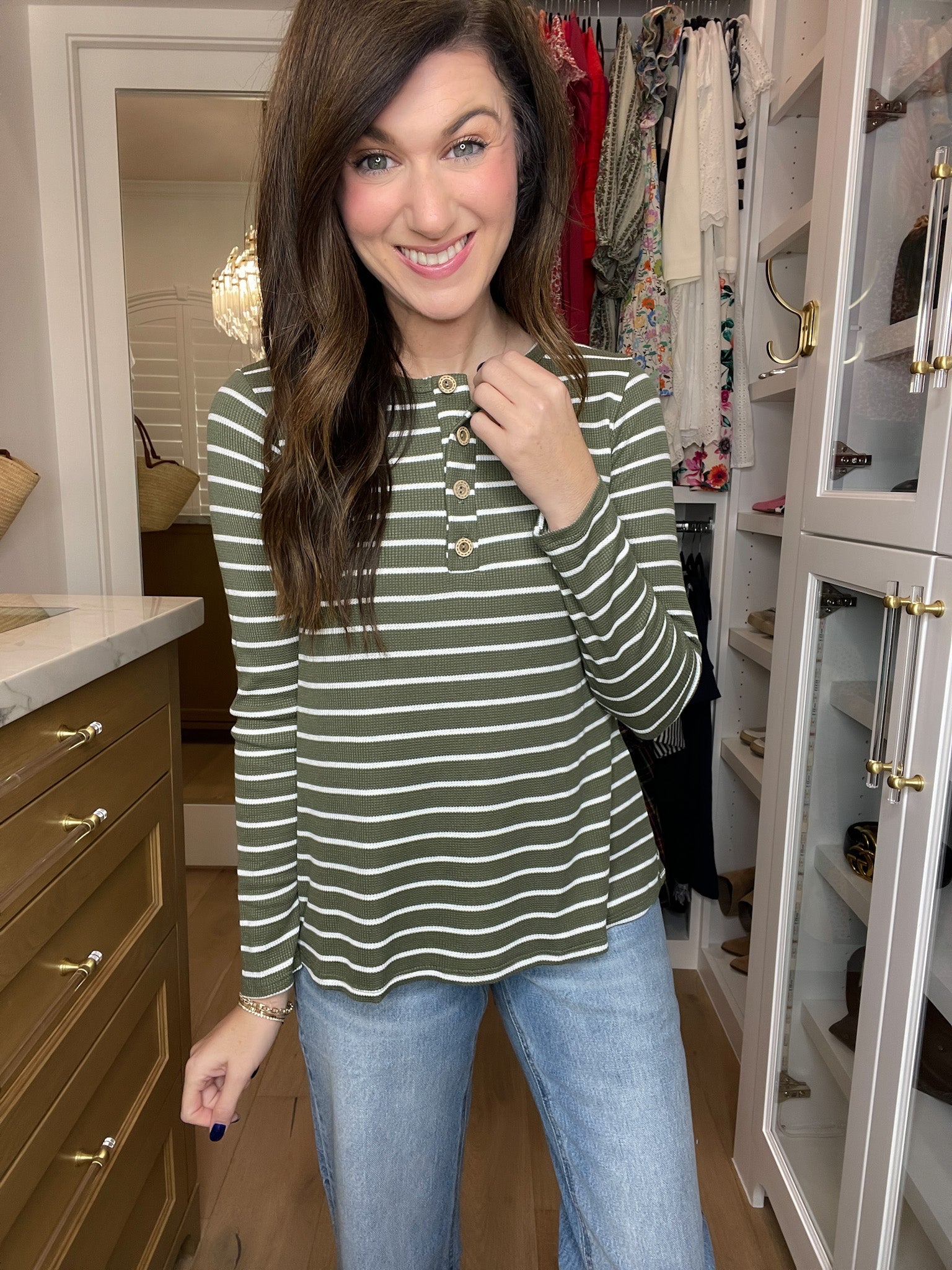 *BELLES & DOORBUSTER* Cedar Ridge Waffle Top in Olive *Final Sale*