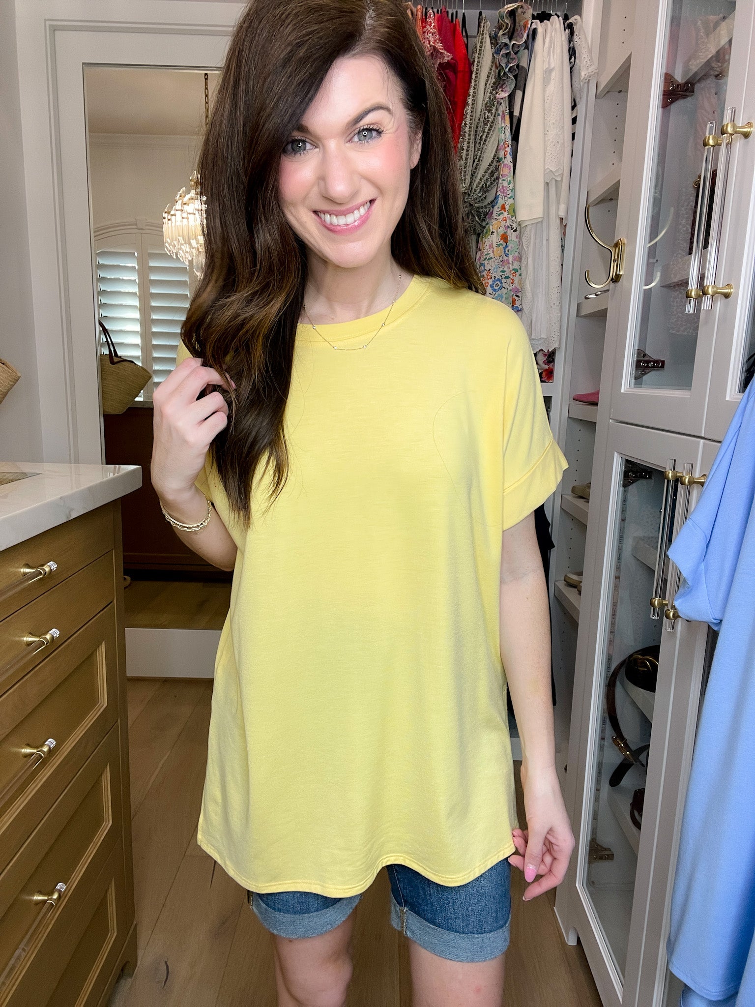 *BELLES & DOORBUSTER* Brighten the Day Tee in Multiple Colors *Final Sale*