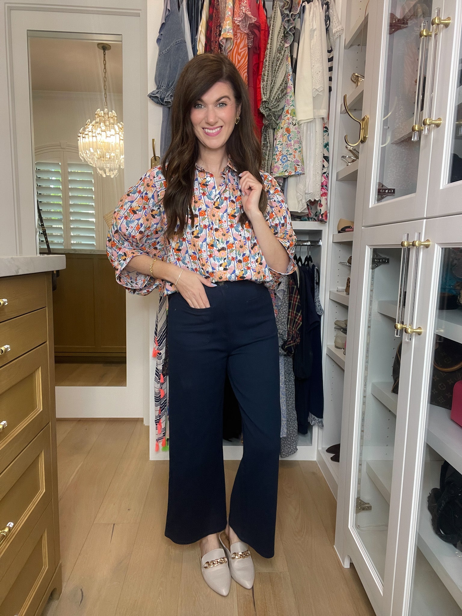 Lennon Patch Pocket Cropped Pants in Navy