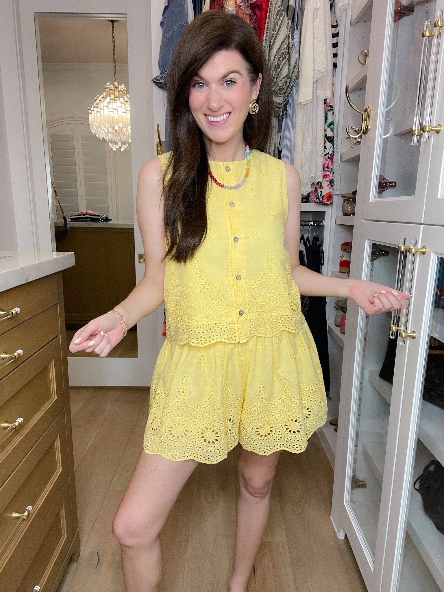 City Break Eyelet Set in Yellow