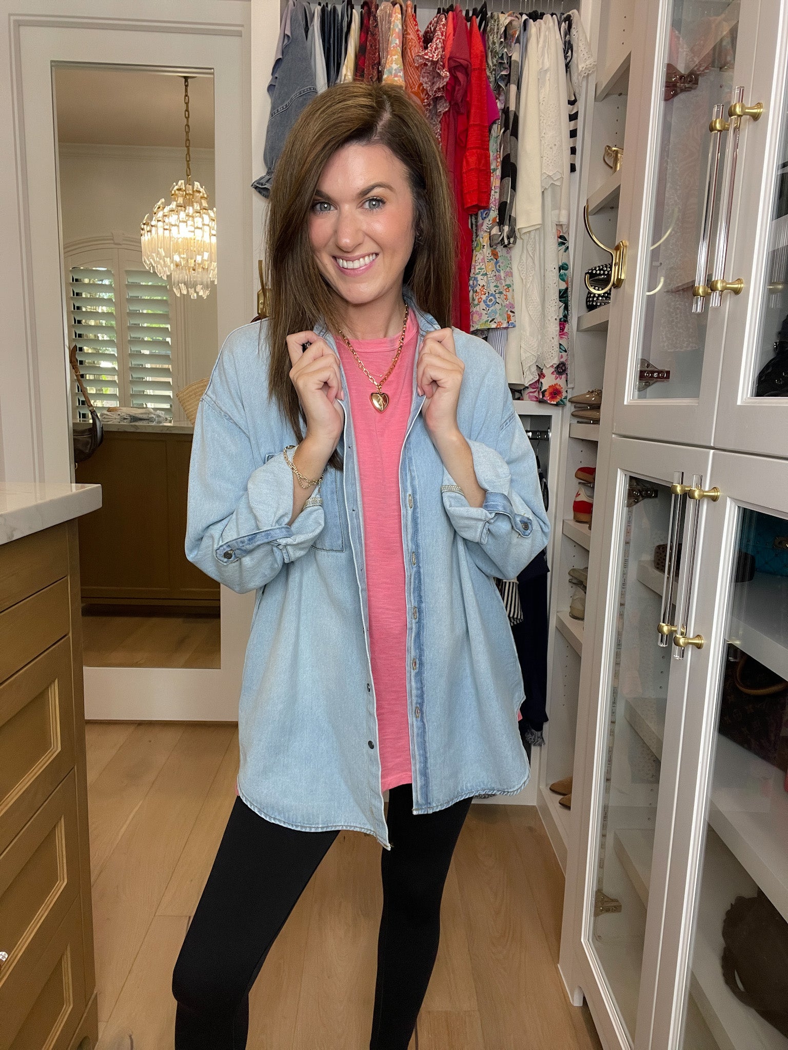 Power Walk Pocket Tee in Coral