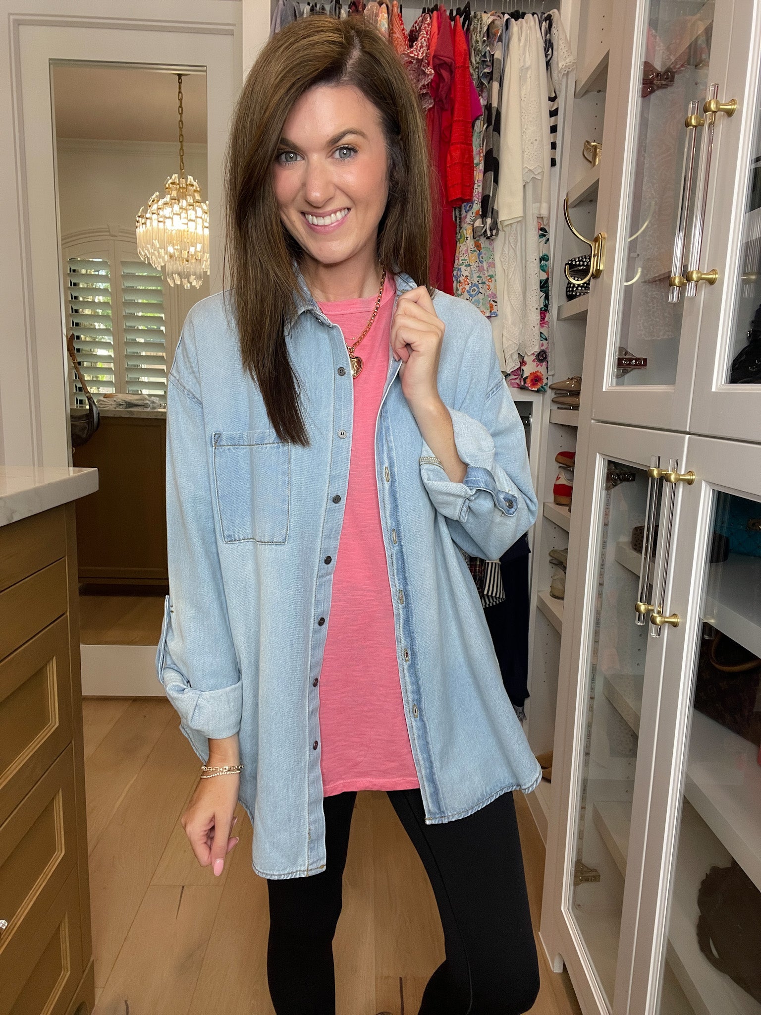 Power Walk Pocket Tee in Coral