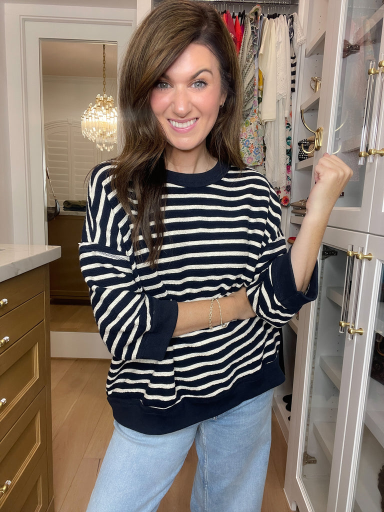 Weekender Knit Pullover in Navy