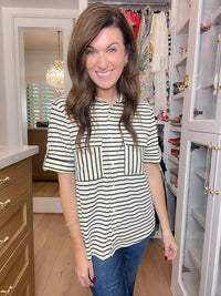 In the Details Button Front Top in Black