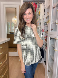 In the Details Button Front Top in Black