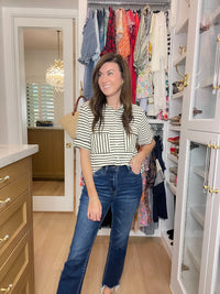 In the Details Button Front Top in Black