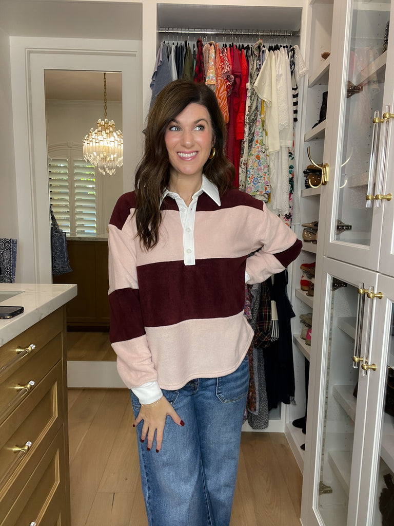 The Campus Stroll Fleece Rugby in Pink/Burgundy