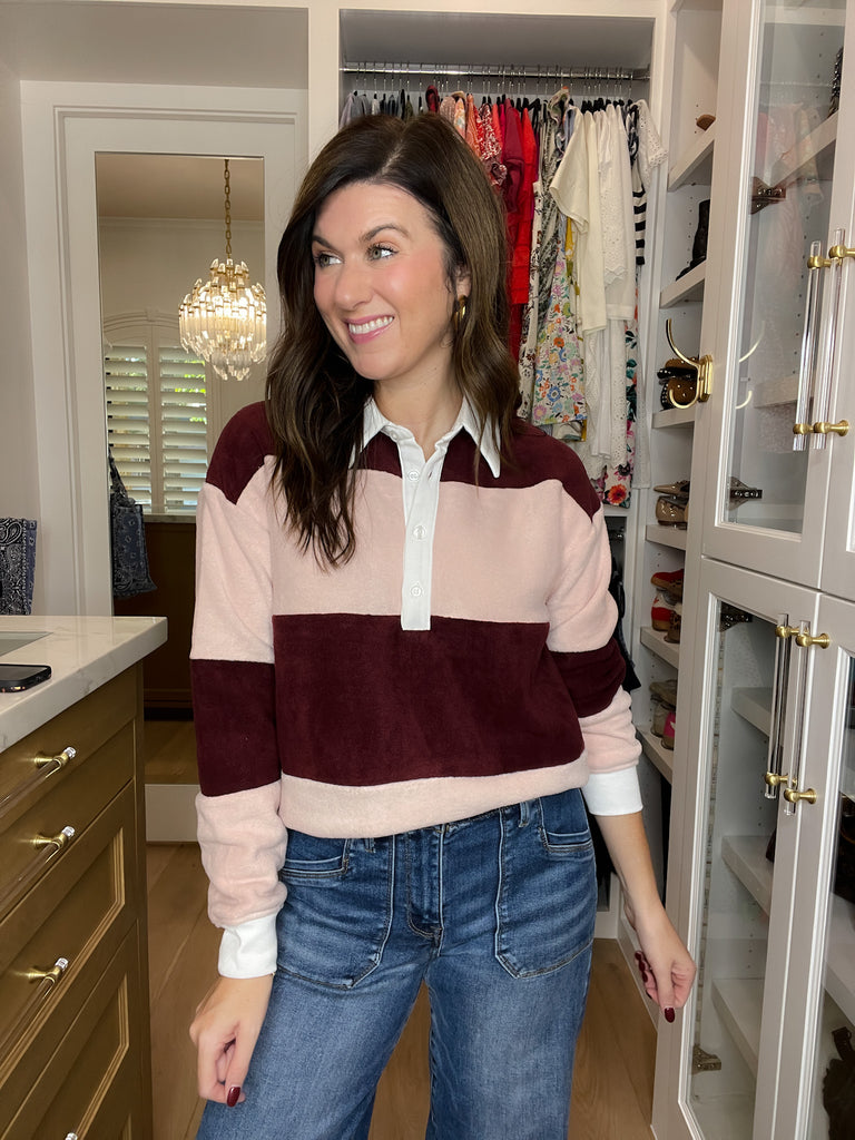 The Campus Stroll Fleece Rugby in Pink/Burgundy