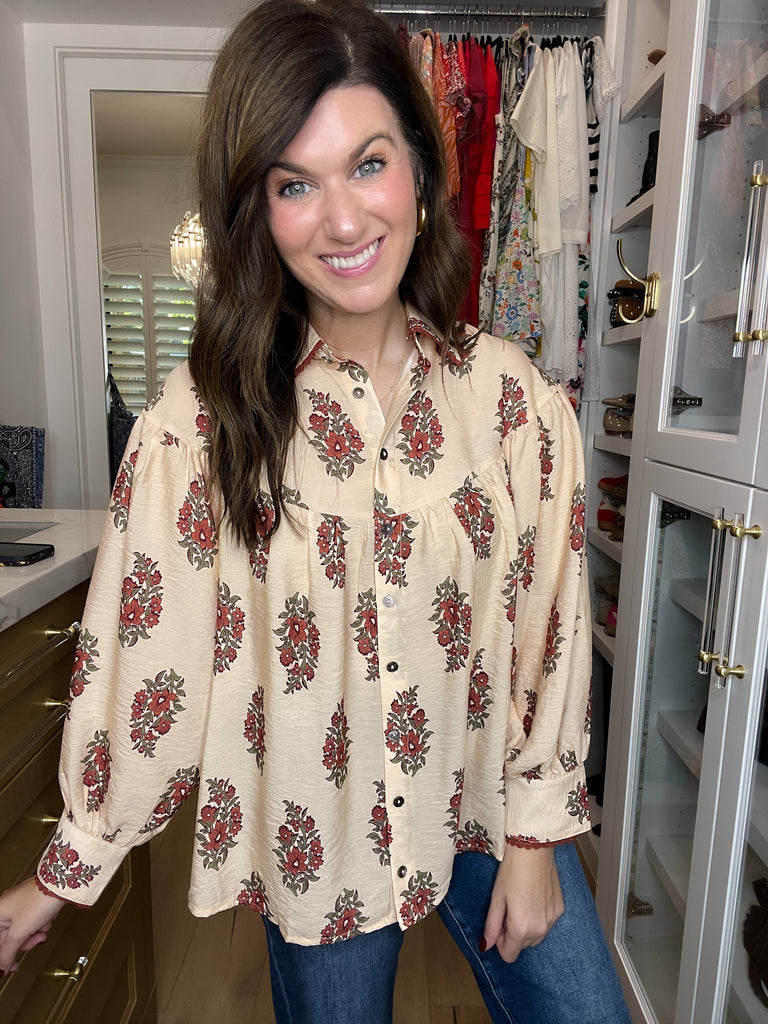 Catching Glances Floral Button Down in Cream