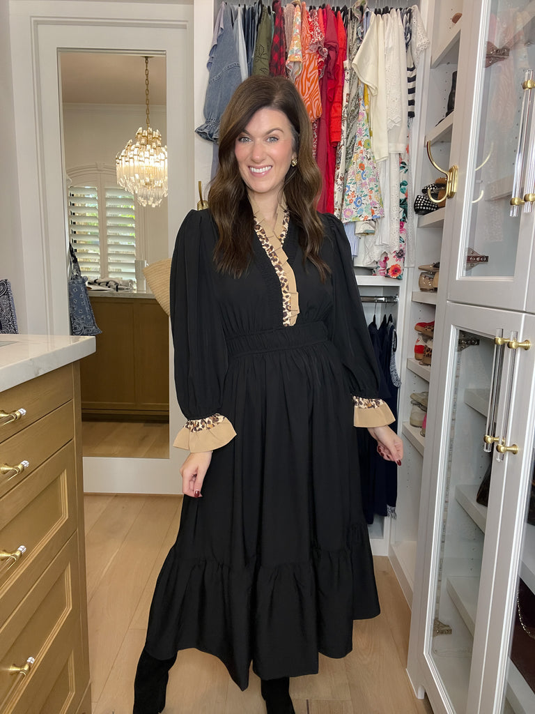 Evening Charm Midi Dress in Black