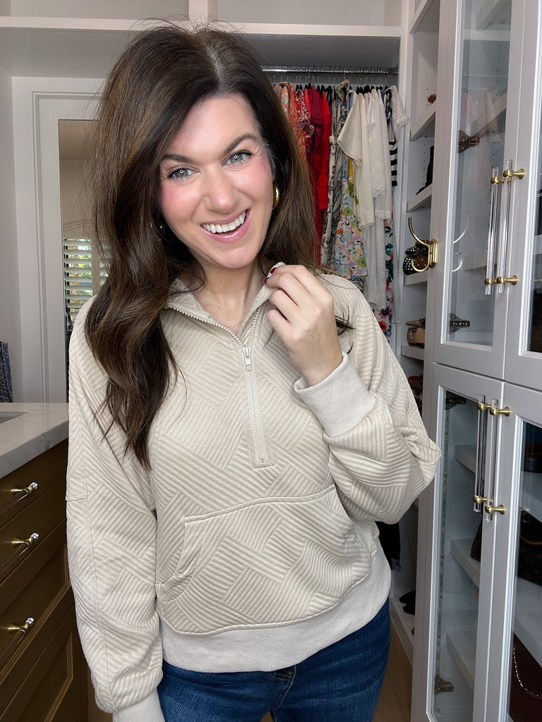 Gridline Textured Half-Zip Pullover in Taupe