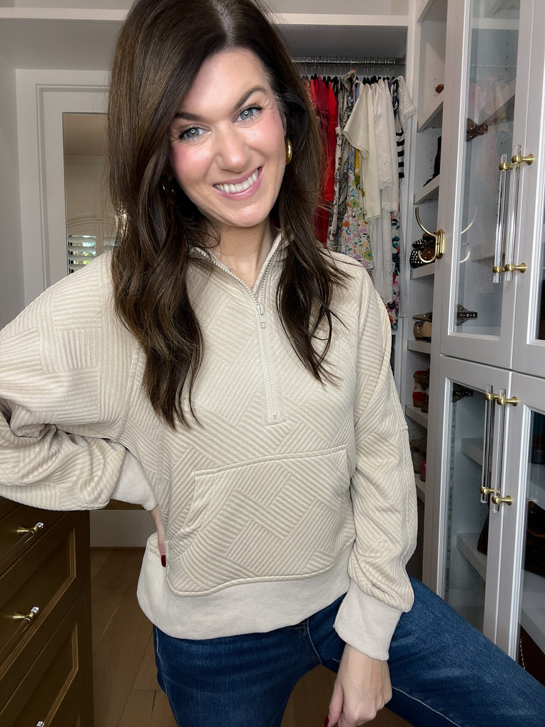 Gridline Textured Half-Zip Pullover in Taupe