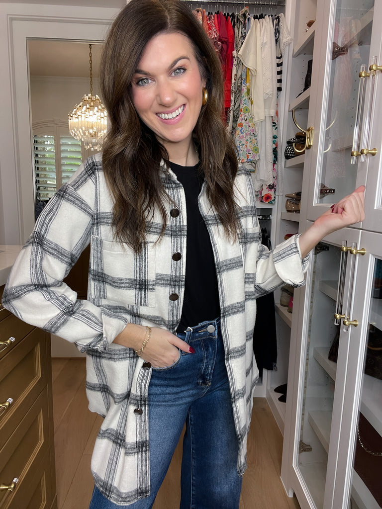 Cozy Crossroads Plaid Button Down in White/Black