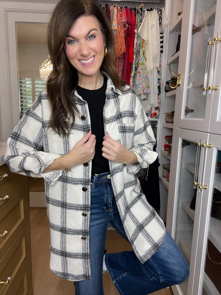 Cozy Crossroads Plaid Button Down in White/Black