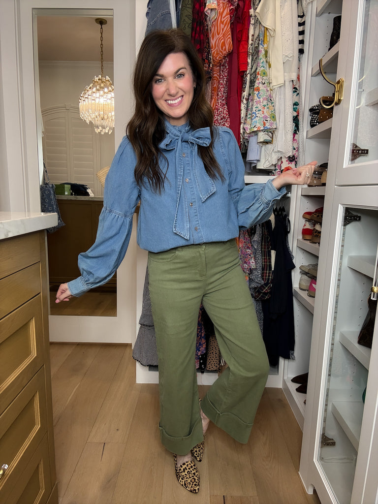 Camden Cuffed Jeans in Olive