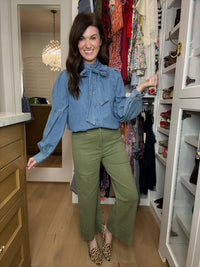 Camden Cuffed Jeans in Olive