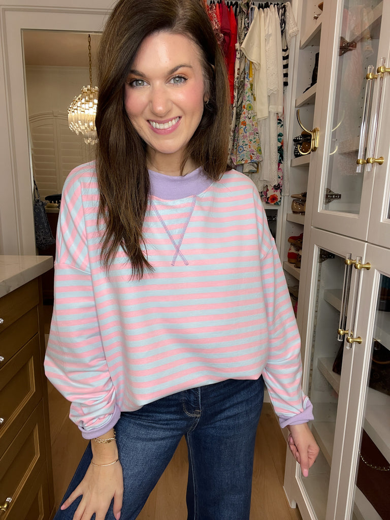 Off-Duty Mock Neck Pullover in Pink/Blue