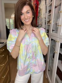 Sugarlips Court Button Down Top in Brisa Floral