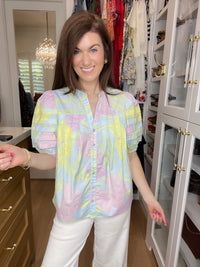 Sugarlips Court Button Down Top in Brisa Floral