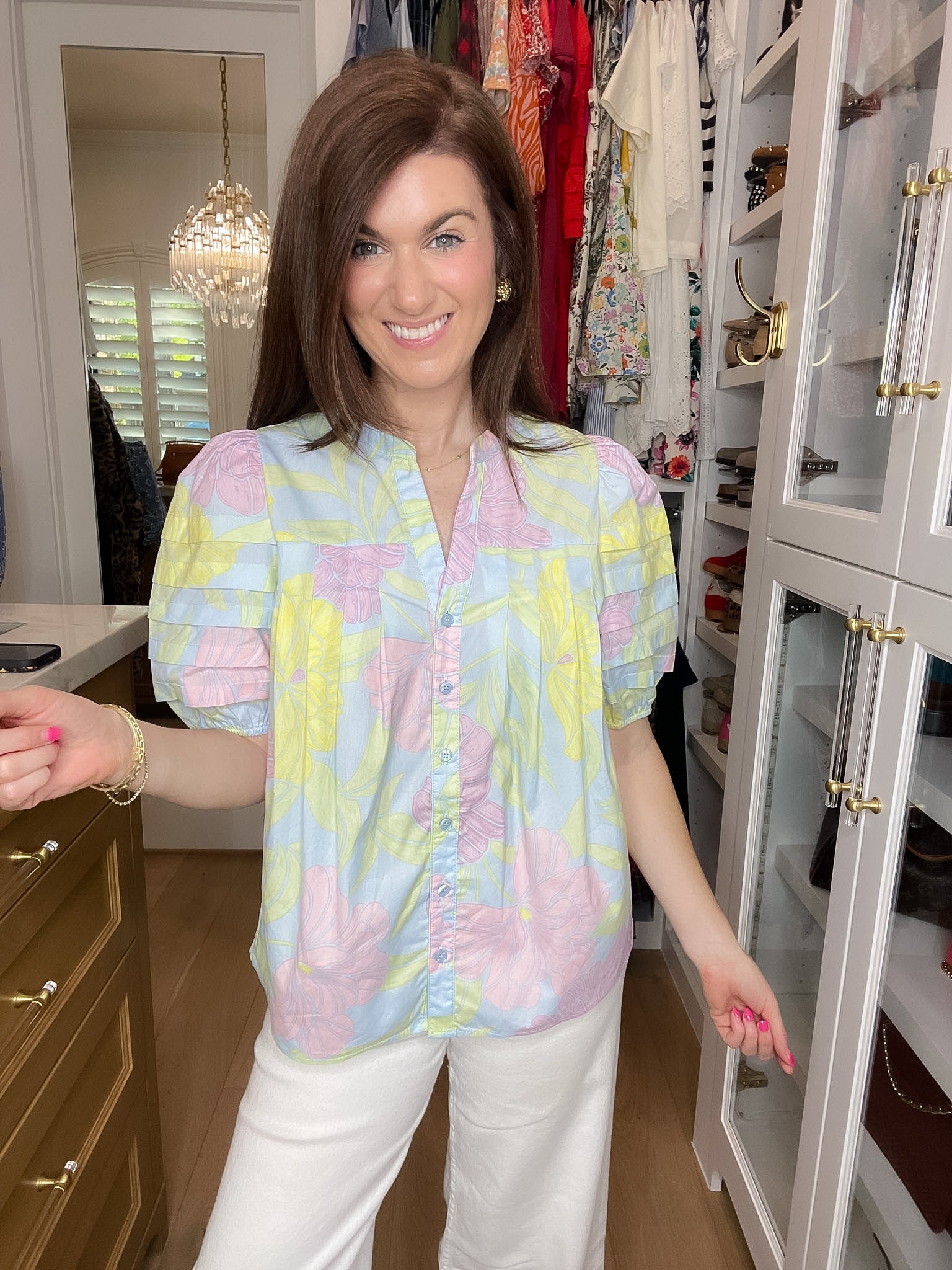 Sugarlips Court Button Down Top in Brisa Floral