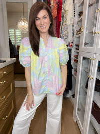 Sugarlips Court Button Down Top in Brisa Floral