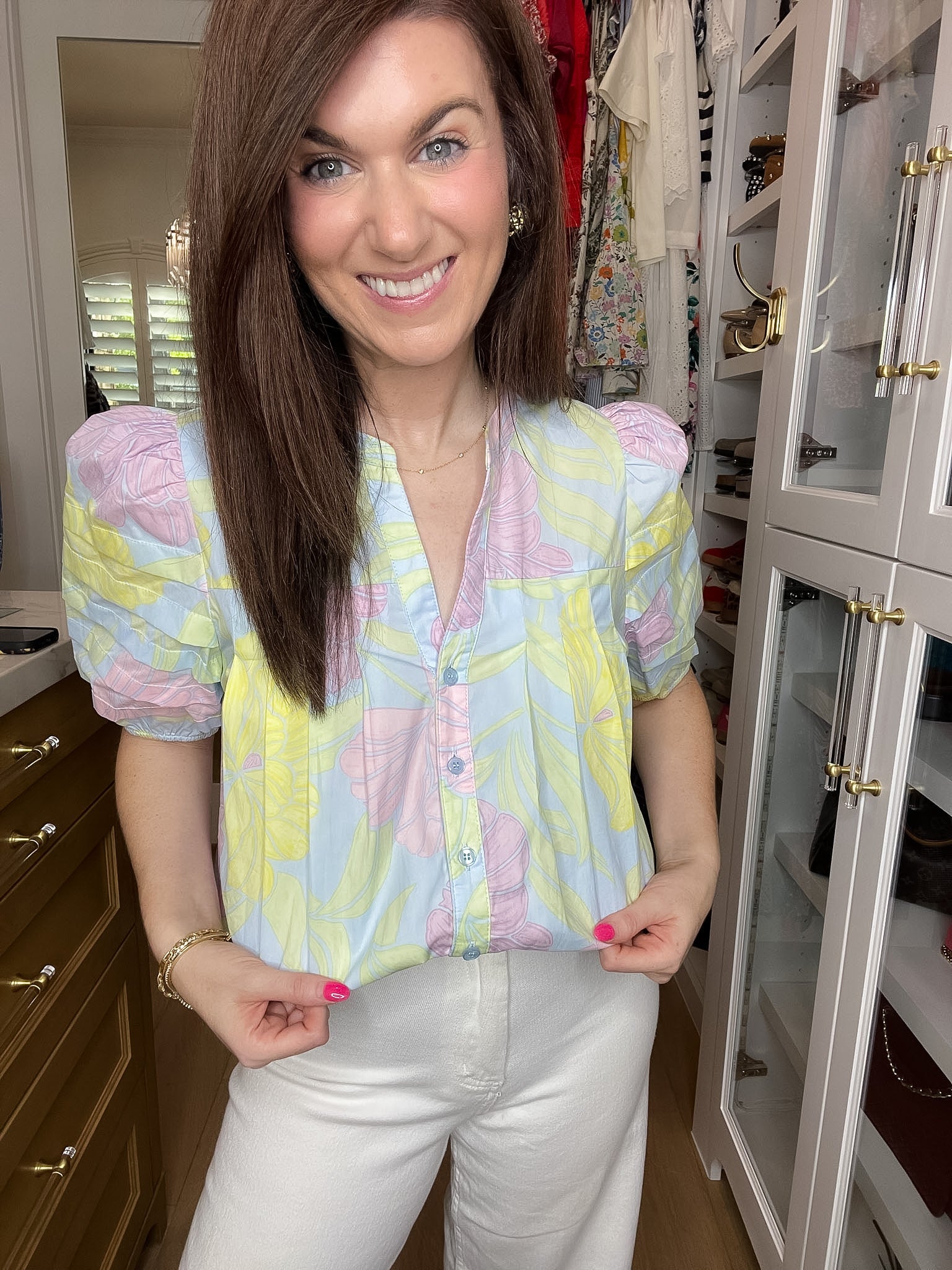 Sugarlips Court Button Down Top in Brisa Floral