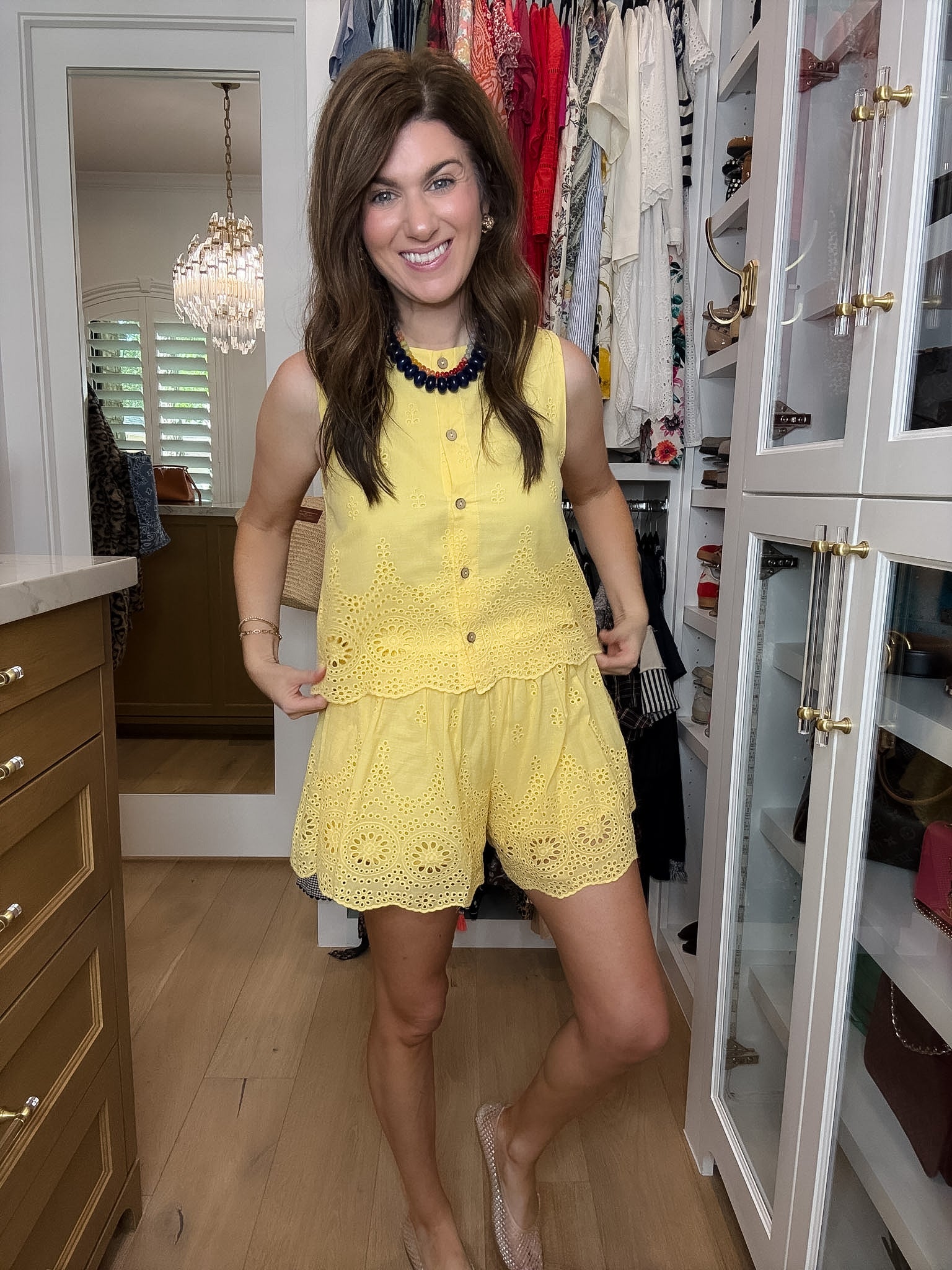 City Break Eyelet Set in Yellow