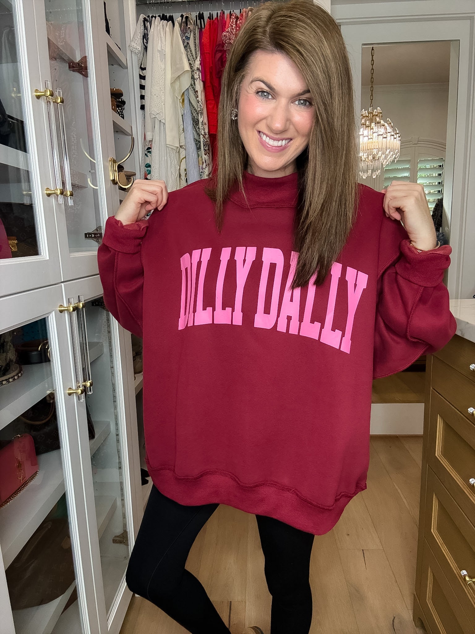 Dilly Dally Mock Neck Pullover in Burgundy