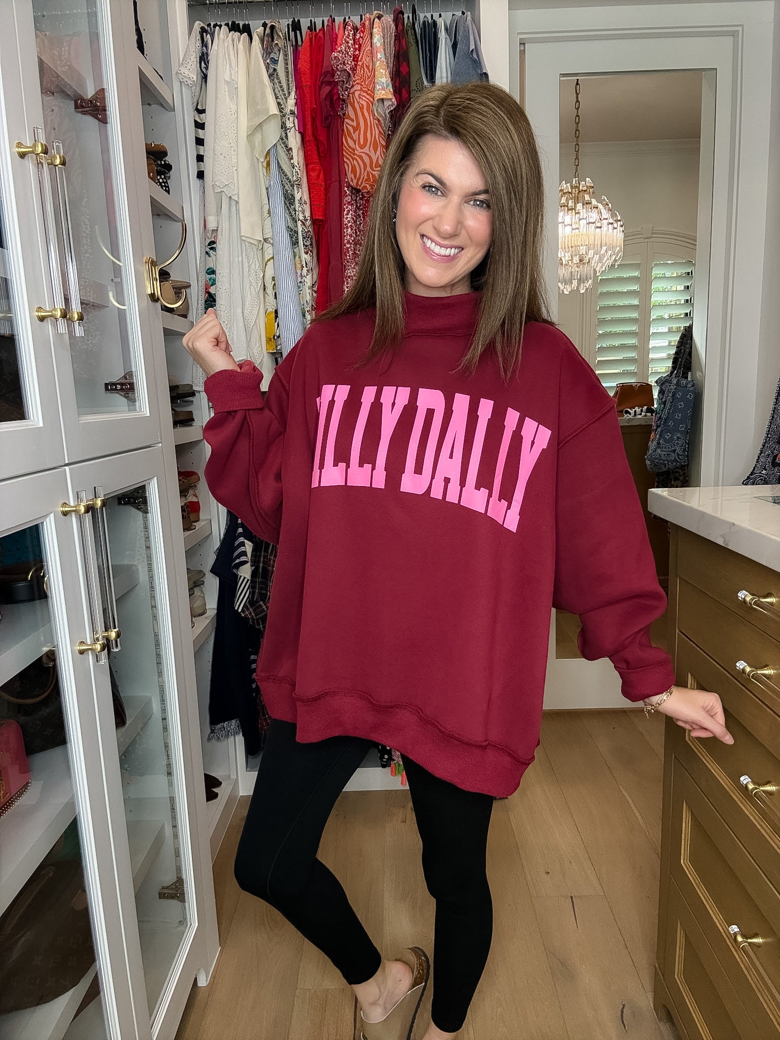 Dilly Dally Mock Neck Pullover in Burgundy