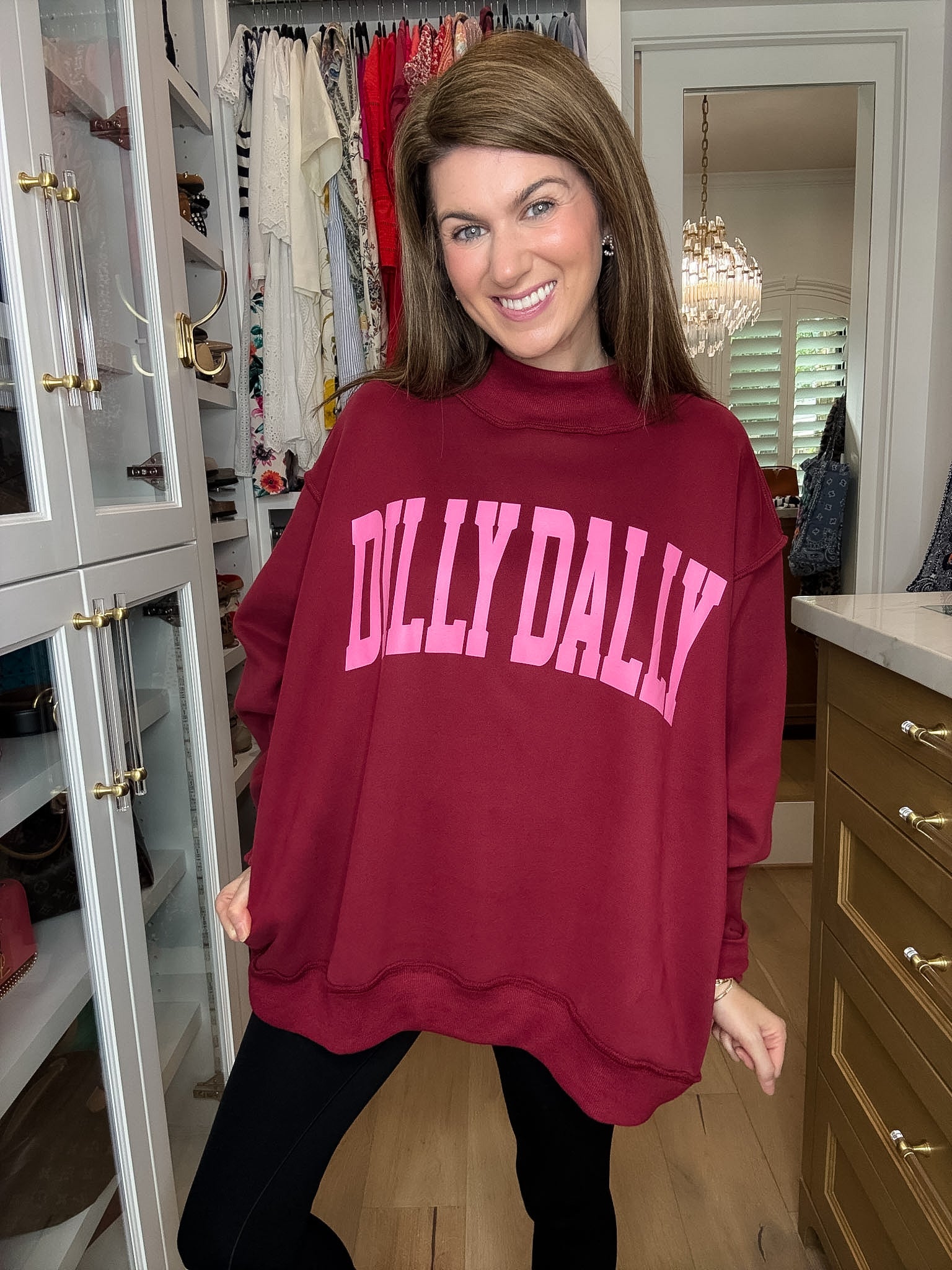Dilly Dally Mock Neck Pullover in Burgundy
