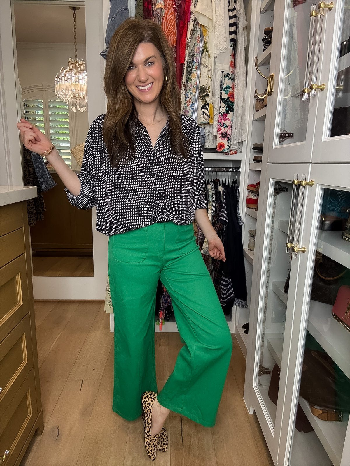 Lennon Patch Pocket Cropped Pants in Kelly