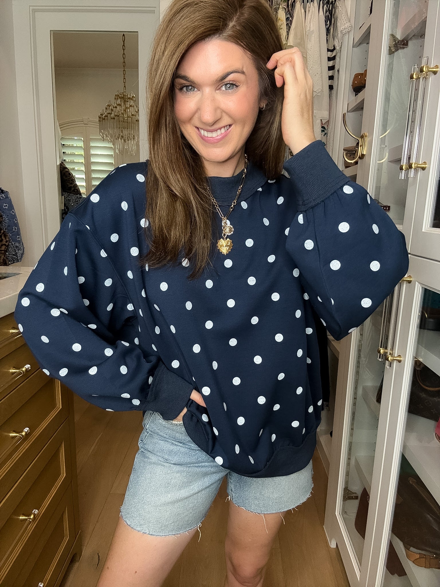 The Social Circle Pullover in Navy/White