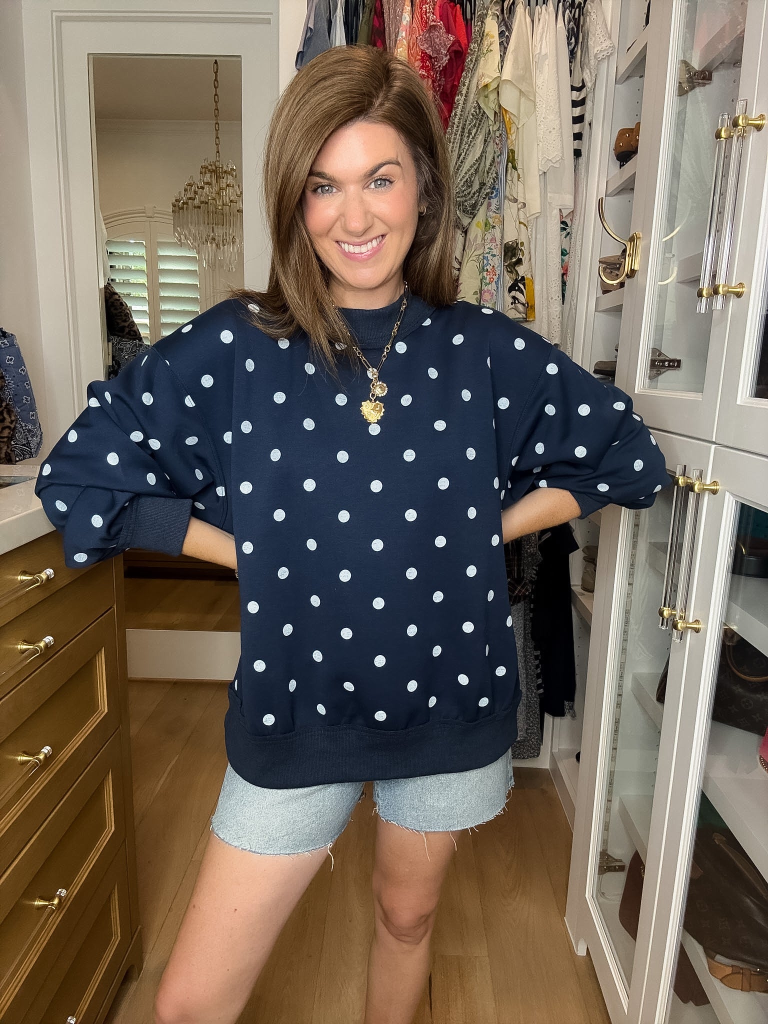 The Social Circle Pullover in Navy/White