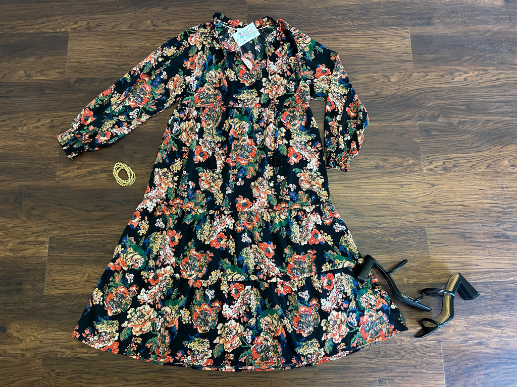 Counting Compliments Dress in Black