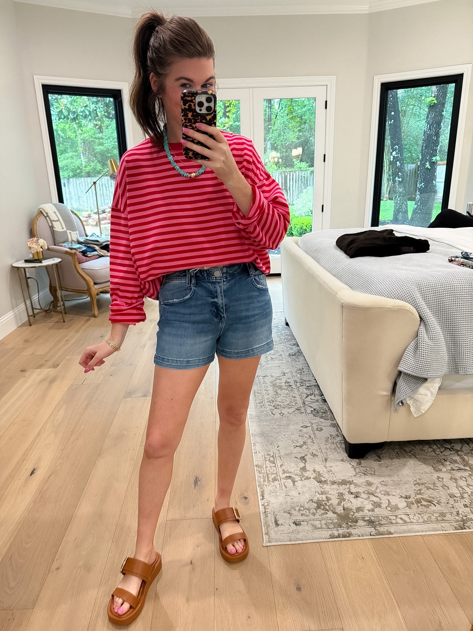 Risen Harbor Light Mid Rise Shorts